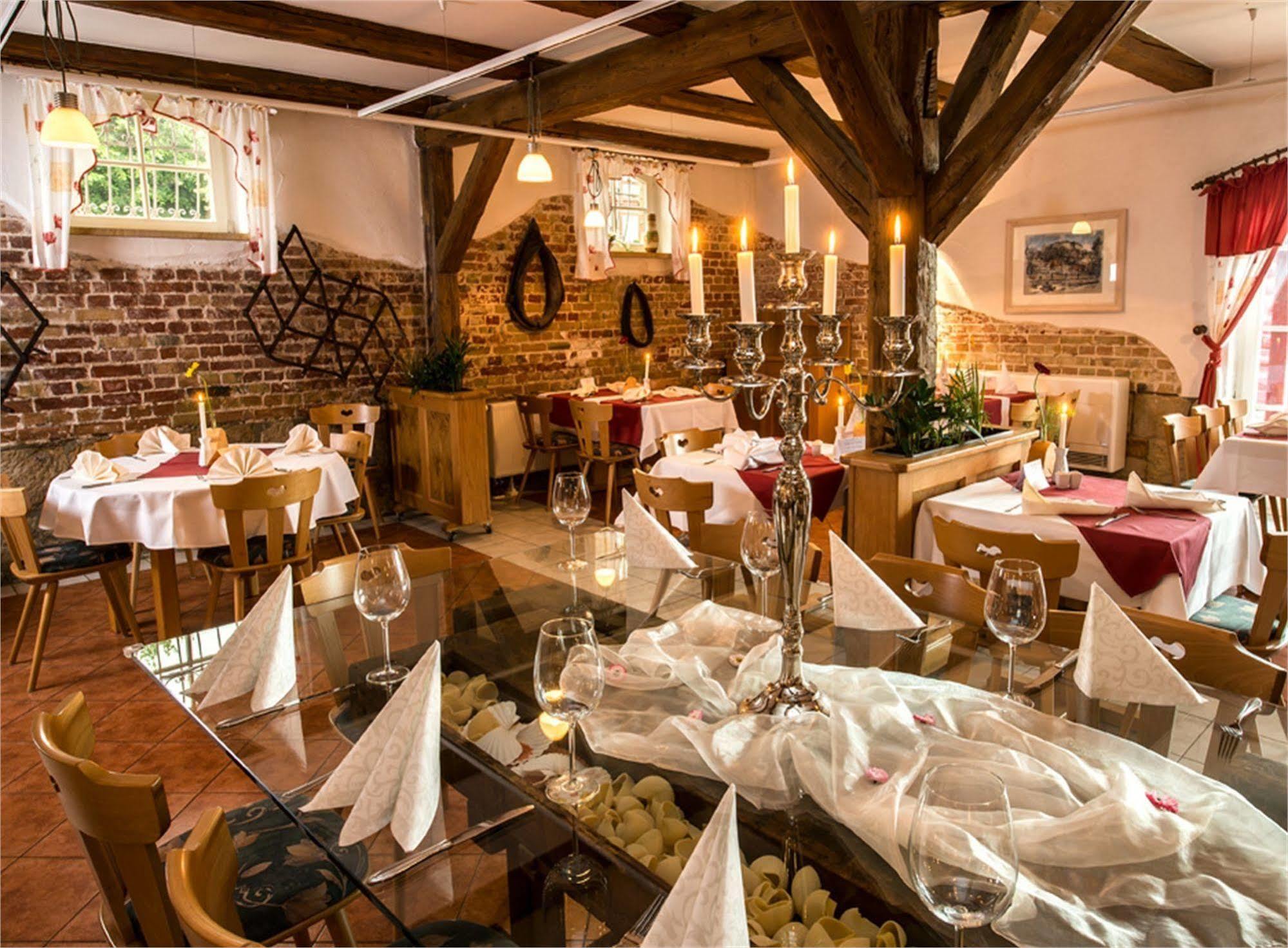 Hotel Gut Voigtlaender Blankenburg  Exterior photo